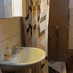 Autonomous Maisonette Semesterbostad