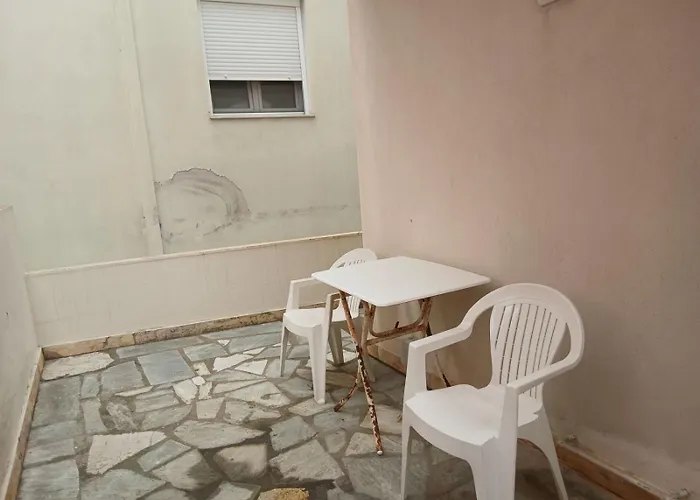 Autonomous Maisonette 度假居 *