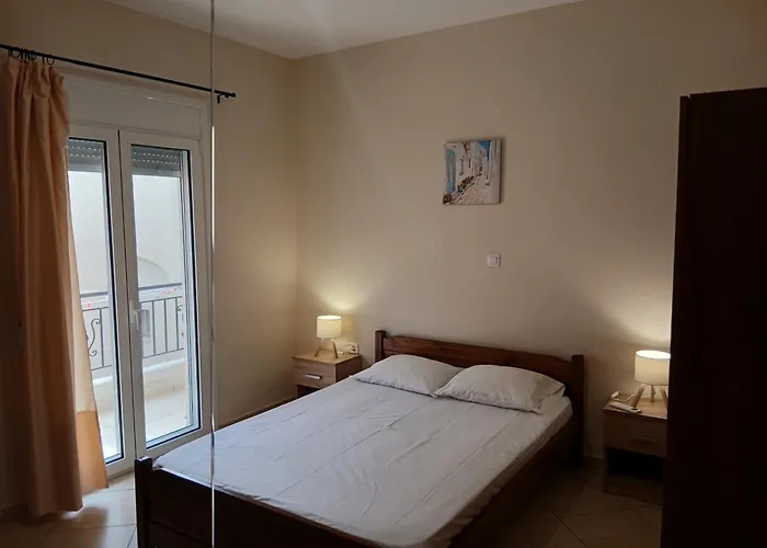 Autonomous Maisonette 度假居 *