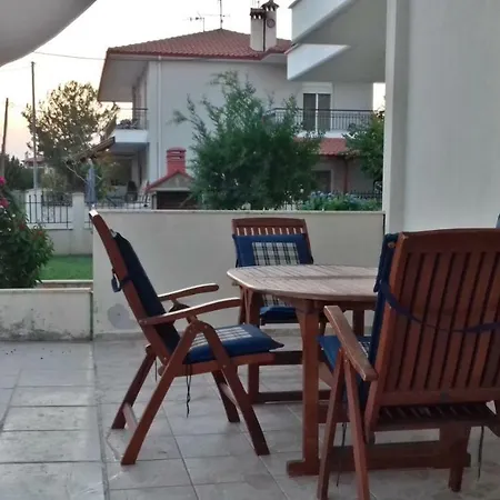 度假居 Autonomous Maisonette